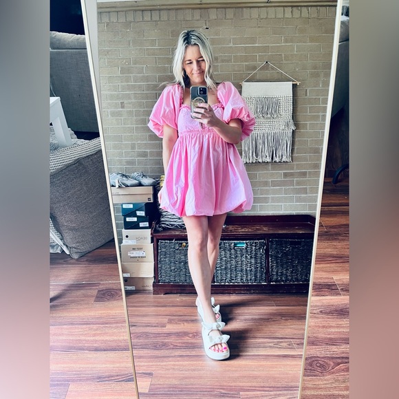 &merci Dresses & Skirts - &mecci Pink Puff-Sleeve Mini Dress